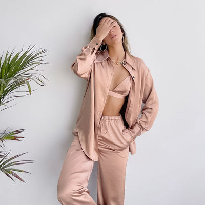 Conjunto de Pijama Satinado de 3 Piezas - Estilo Europeo Elegante - Image 22
