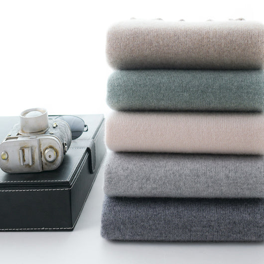 Suéter Básico de Cuello Redondo para Hombre - Image 12