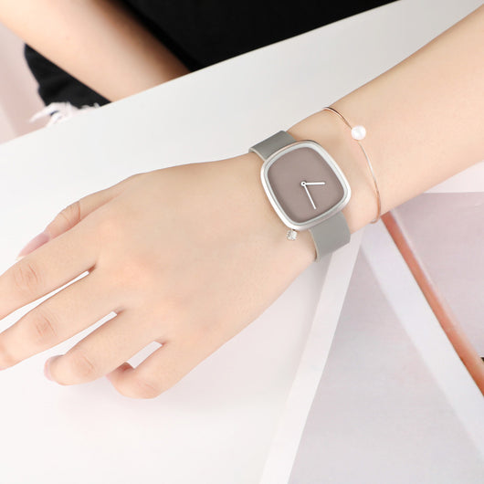 Reloj de Cuarzo Minimalista de Cara Cuadrada - Image 10