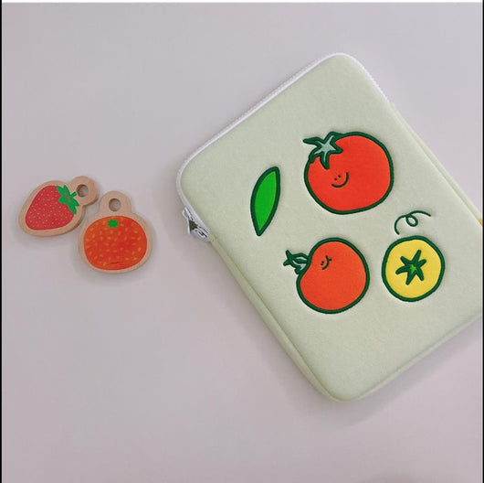 Funda de Tablet con Diseño Bordado de Tomate y Libreta Integrada - Image 8