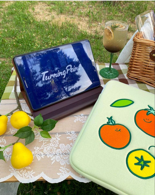 Funda de Tablet con Diseño Bordado de Tomate y Libreta Integrada - Image 26