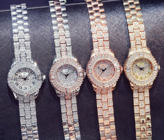 Reloj de Lujo para Mujer con Cristales y Diamantes - Pulsera Elegante de Cuarzo - Image 2