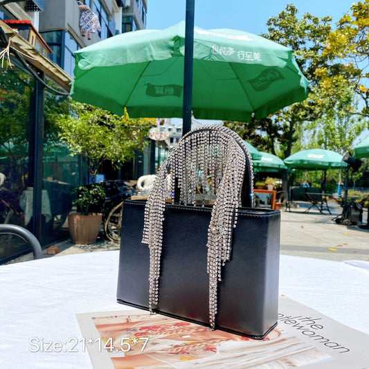 Bolso de Hombro con Cristales y Borlas para Mujer