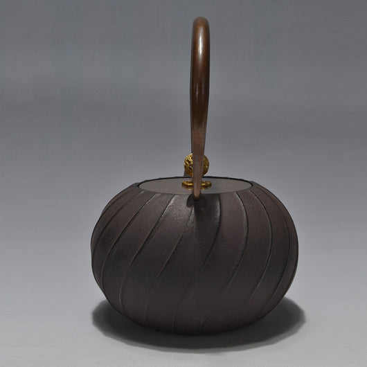 Tetera de Hierro Fundido Daiji Sin Esmalte - Image 8