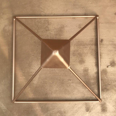 Soporte Generador de Energía Pirámide Cobre Pequeño - Image 8