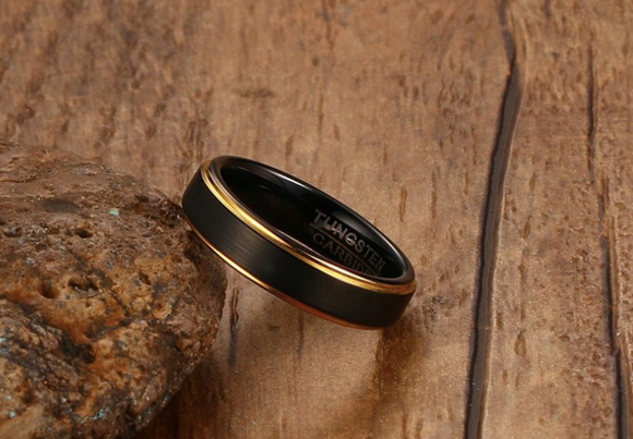 Anillo de Acero Tungsteno 5MM Cepillado Negro y Oro