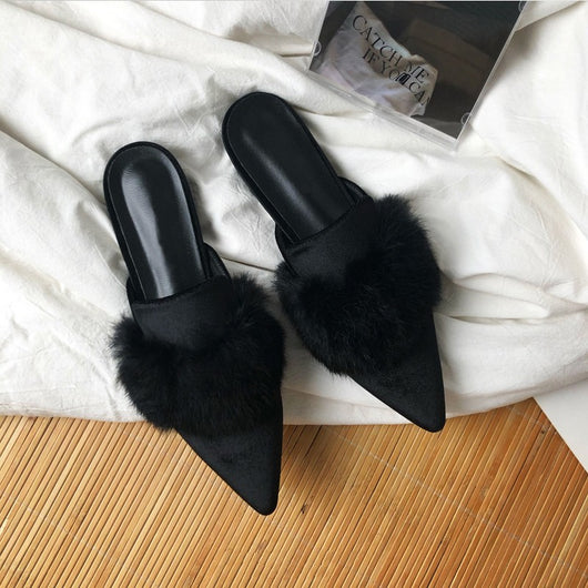 Pantuflas Cerradas para Mujer con Punta Afilada y Pelaje de Visón - Image 10