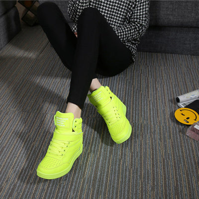 Zapatillas Deportivas Altas para Mujer - Image 24