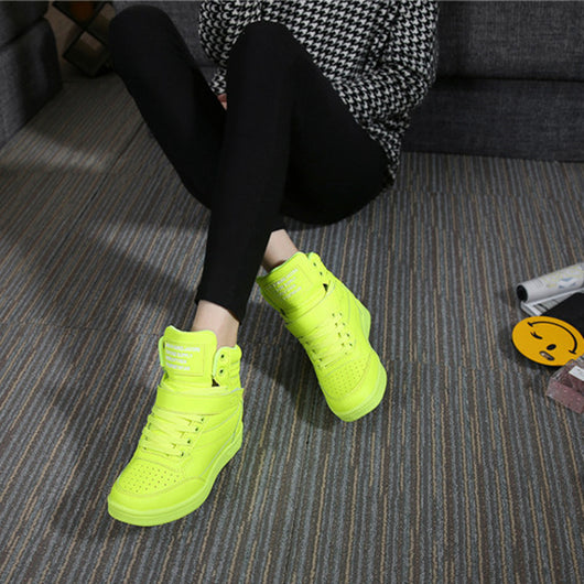 Zapatillas Deportivas Altas para Mujer - Image 24