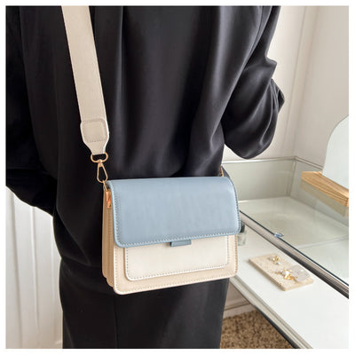 Bolso Bandolera Cuadrado Pequeño con Cadena Metálica - Image 15