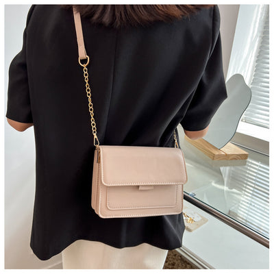 Bolso Bandolera Cuadrado Pequeño con Cadena Metálica - Image 17