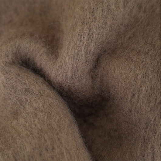 Chal Blanco y Rojo Cálido para el Cuello - Color Sólido Elegante - Image 45