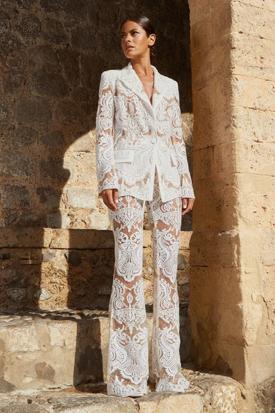 Conjunto de Pantalones Ajustados con Detalles Calados - Image 28