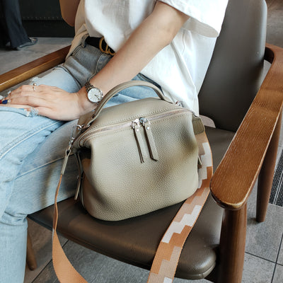 Bolso Bandolera de Cuero Suave con Asa Simple - Image 19