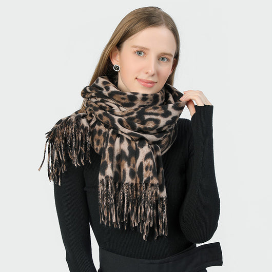 Bufanda Estampado Leopardo para Mujer - Chal Suave Tipo Cachemira - Image 8