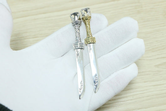 Dije Personalizador de Plata Esterlina S925 Diseño de Cuchillo - Image 11