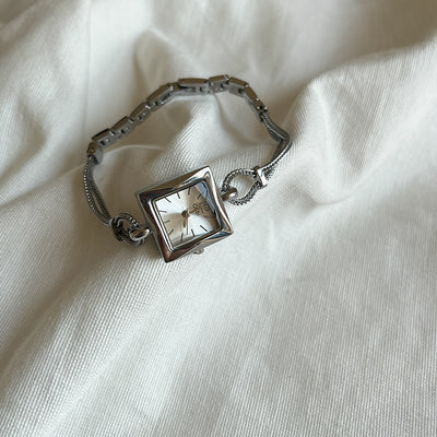 Reloj Pulsera Cuadrado Lujo Minimalista para Mujer - Image 9