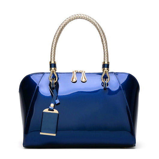 Bolso de Charol Brillante con Asa Diagonal - Diseño Fashion - Image 9