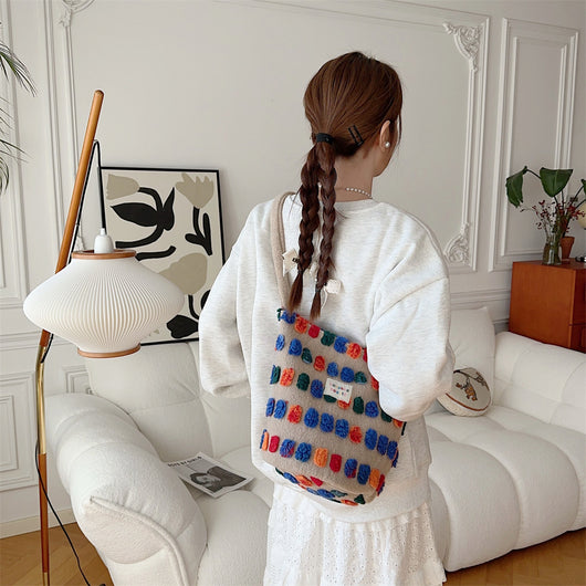 Bolso Bandolera Bucket de Peluche - Portátil y Versátil - Image 19