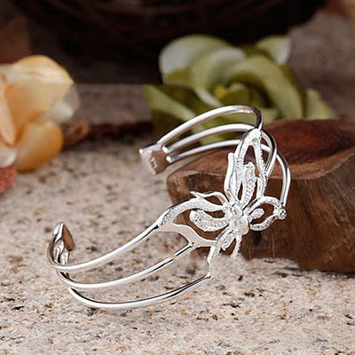 Pulsera de Cristal Zirconia con Mariposa Elegante