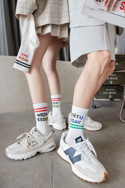 Calcetines Deportivos Largos Estilo College Ins Tide para Usar Fuera - Image 23