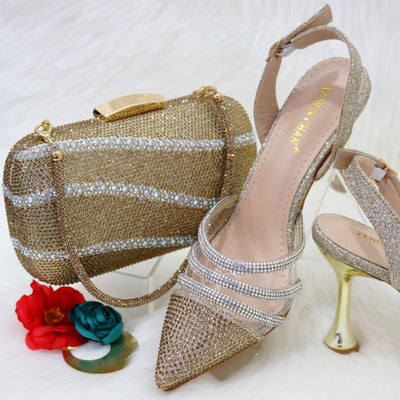 Conjunto Elegante: Bolso Azul Royal Cuadrado y Tacones Puntiagudos - Image 26