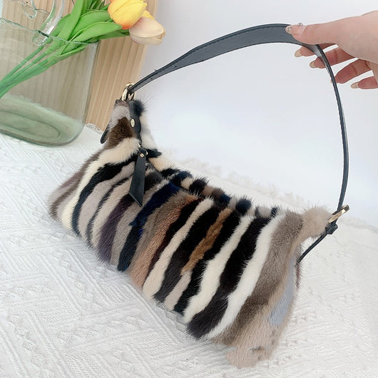 Bolsa Crossbody de Cuero con Costura Artesanal para Mujer - Image 12