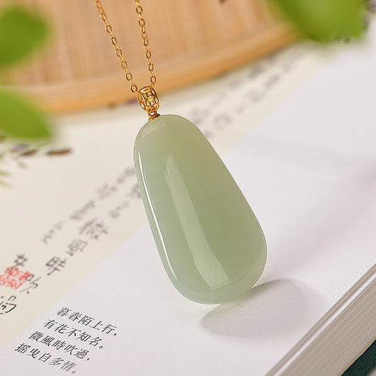 Colgante de Jade Hetian Gris con Incrustaciones de Oro 18K - Image 17