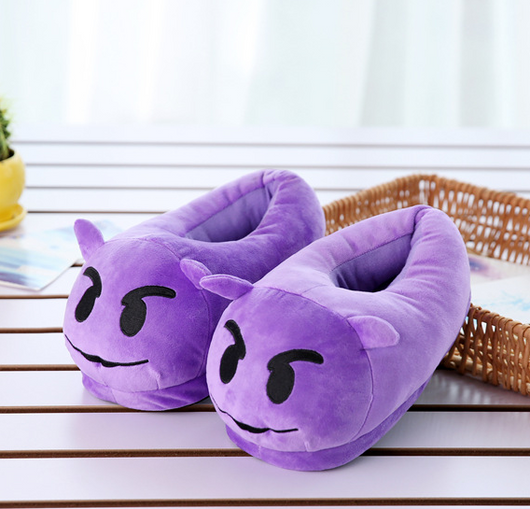 Pantuflas Peluche QQ Expression - Cómodas Zapatillas de Casa Divertidas - Image 6