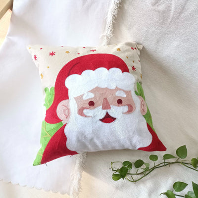Funda de Almohada con Bordado Navideño Estilo Caricatura - Image 17