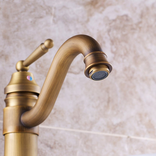 Grifo de Lavabo Antiguo en Cobre para Baño - Image 16