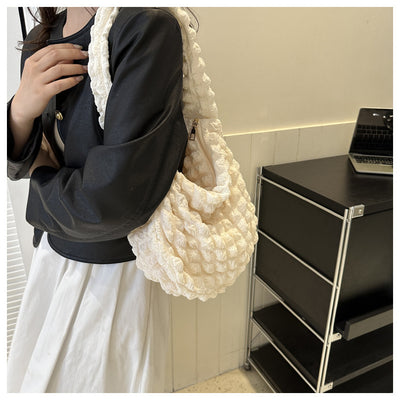 Bolsa Axilar Plisada Clouds - Estilo Occidental Minimalista y Trendy - Image 45