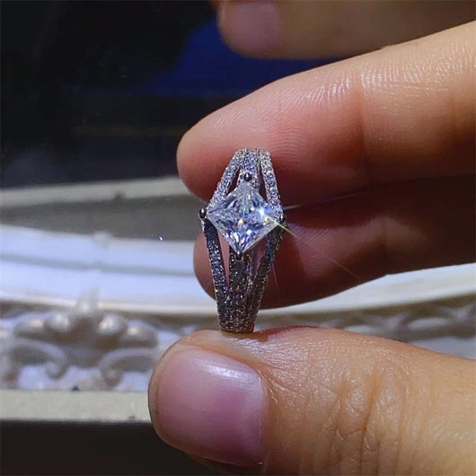 Anillo de Moissanita Cuadrada de 1 Quilate - Diamante Sintético Premium - Image 8