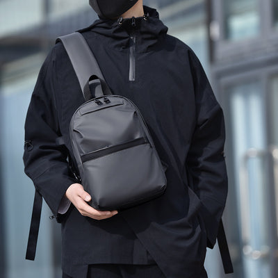 Bolsa de Pecho Impermeable para Viajes - Image 6