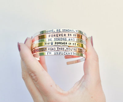 Pulsera C de 4MM para Mujer con Grabado Personalizado - Image 2