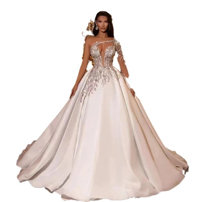 Vestido de Novia Retro con Encaje, Cintura Alta y Cola Elegante - Image 14