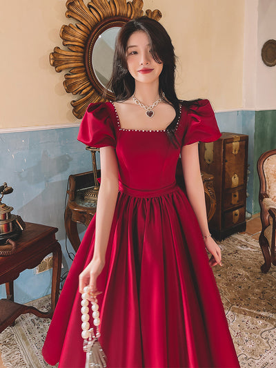Vestido de Satén Rojo Vino para Compromisos - Elegancia Francesa Diaria - Image 13