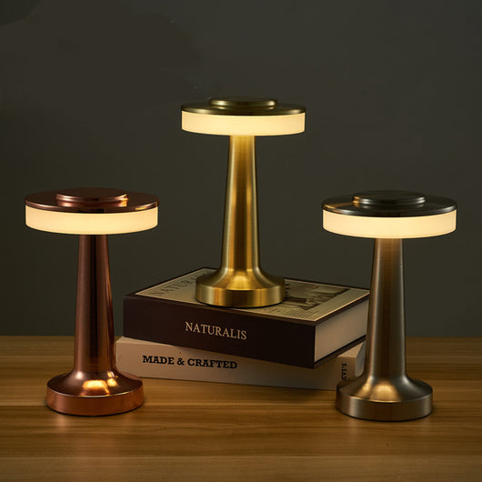 Lámpara de Mesa Multifunción con Cargador para Hotel y Comedor - Image 16