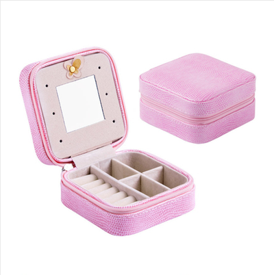 Joyero Portátil de Cuero para Viajes - Organizador Compacto de Joyas - Image 6