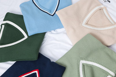 Suéter Tejido Cuello V con Combinación de Colores para Hombre y Mujer - Image 10