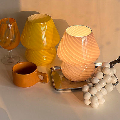 Lámpara de Mesa Retro con Base de Vidrio para Dormitorio - Image 6