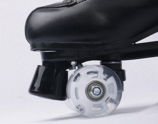 Patines de Cuatro Ruedas con Luces LED y Freno en Talón - Image 9