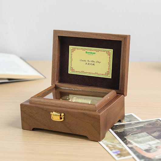 Caja de Música de 23 Tonos en Nogal - Image 8