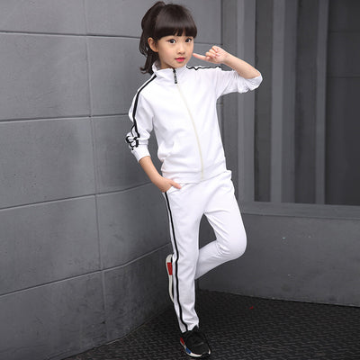 Conjunto Deportivo Blanco para Hombre y Niña - Image 8