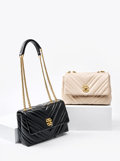 Bolso Mensajero de Cuero Vacuno con Cadena Diamante y Cierre Cuadrado - Image 13