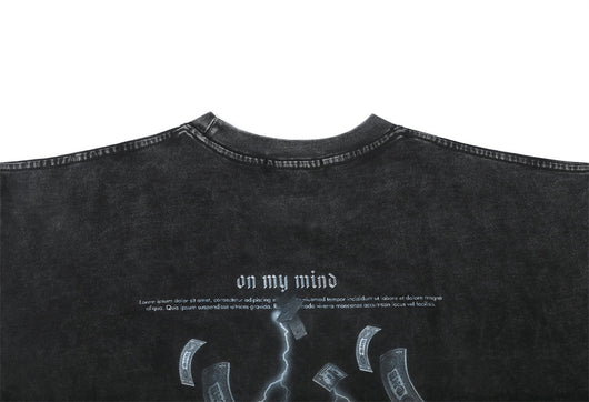 Playera Manga Larga Estampada Money First para Hombre - Image 25