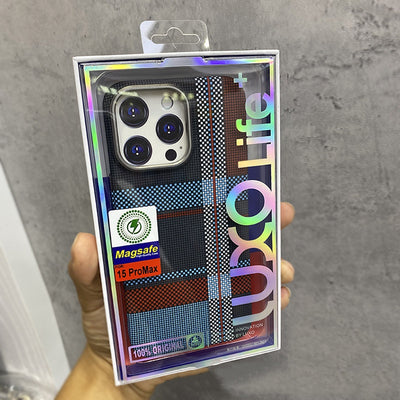 Funda Magnética con Diseño Escocés Luminoso y Marco Metálico a Juego - Image 8