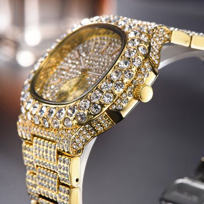 Reloj de Negocios Dorado para Hombre con Diamantes, Esfera Luminosa y Resistencia al Agua - Image 17
