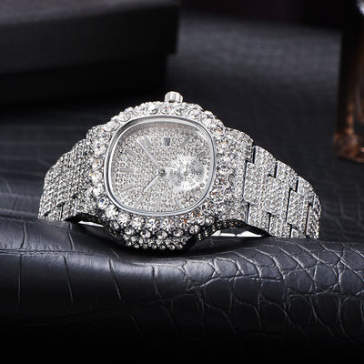 Reloj de Negocios Dorado para Hombre con Diamantes, Esfera Luminosa y Resistencia al Agua - Image 24