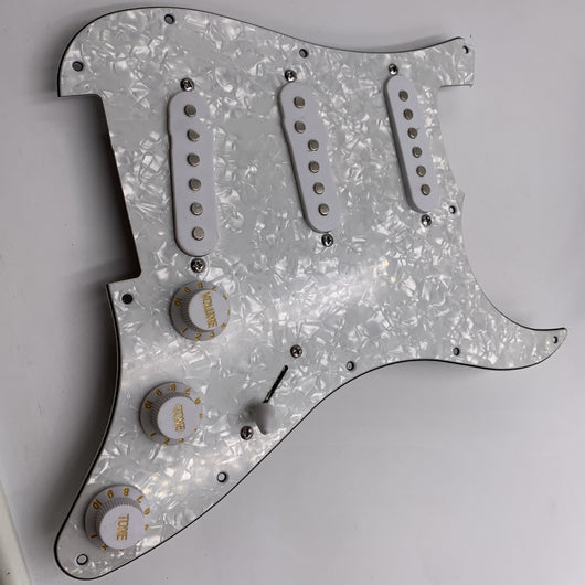 Set Completo de Accesorios para Guitarra Eléctrica ST - Protector Pearl White - Image 6